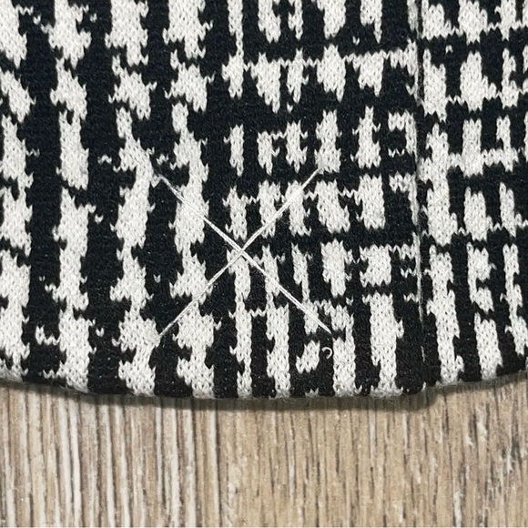 Talbots Women Midi Skirt 20 Black White Houndstooth Preppy Teacher Style ID5242 - Picture 6 of 12